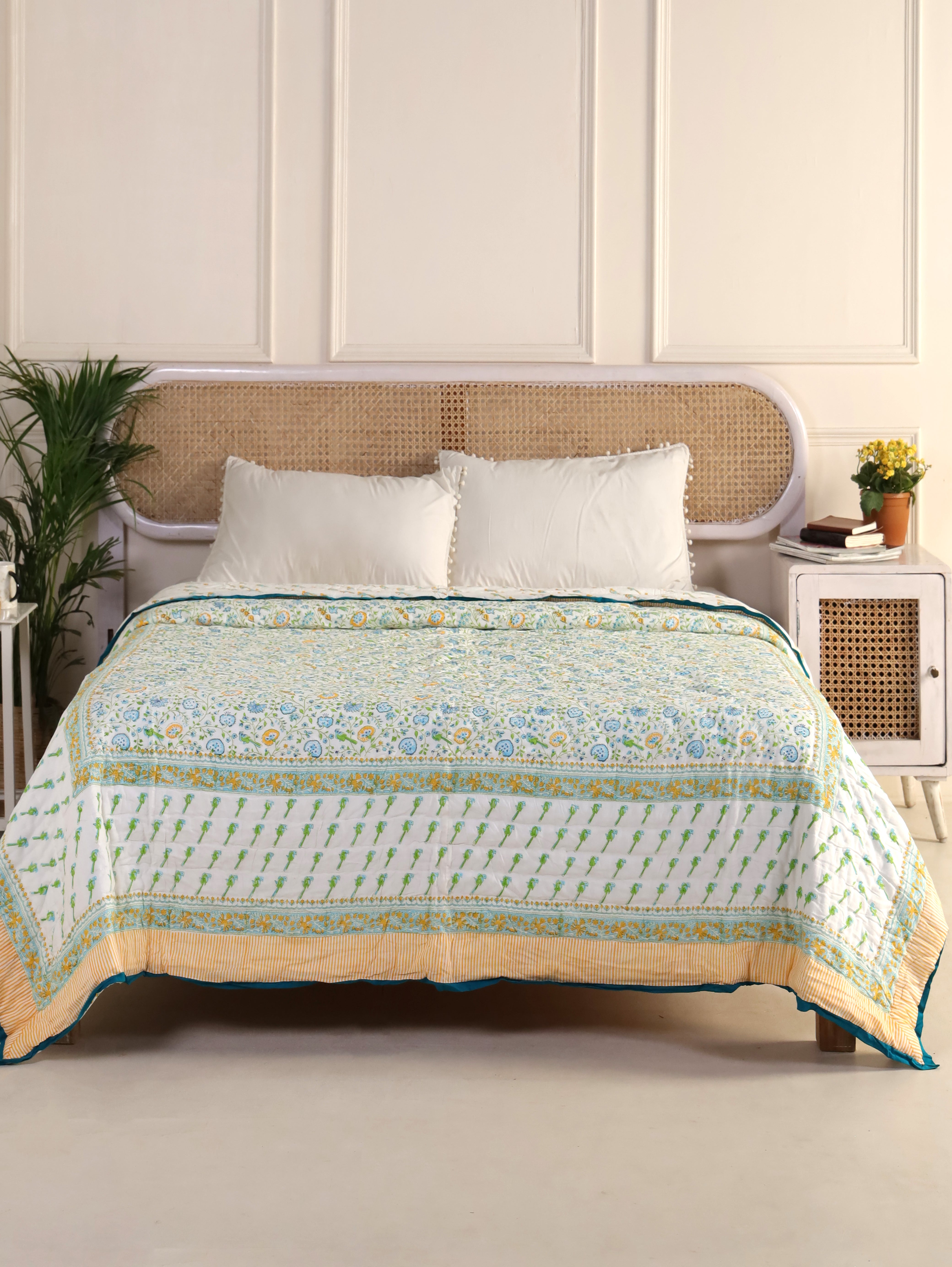 Humming Bloom Reversible Quilt