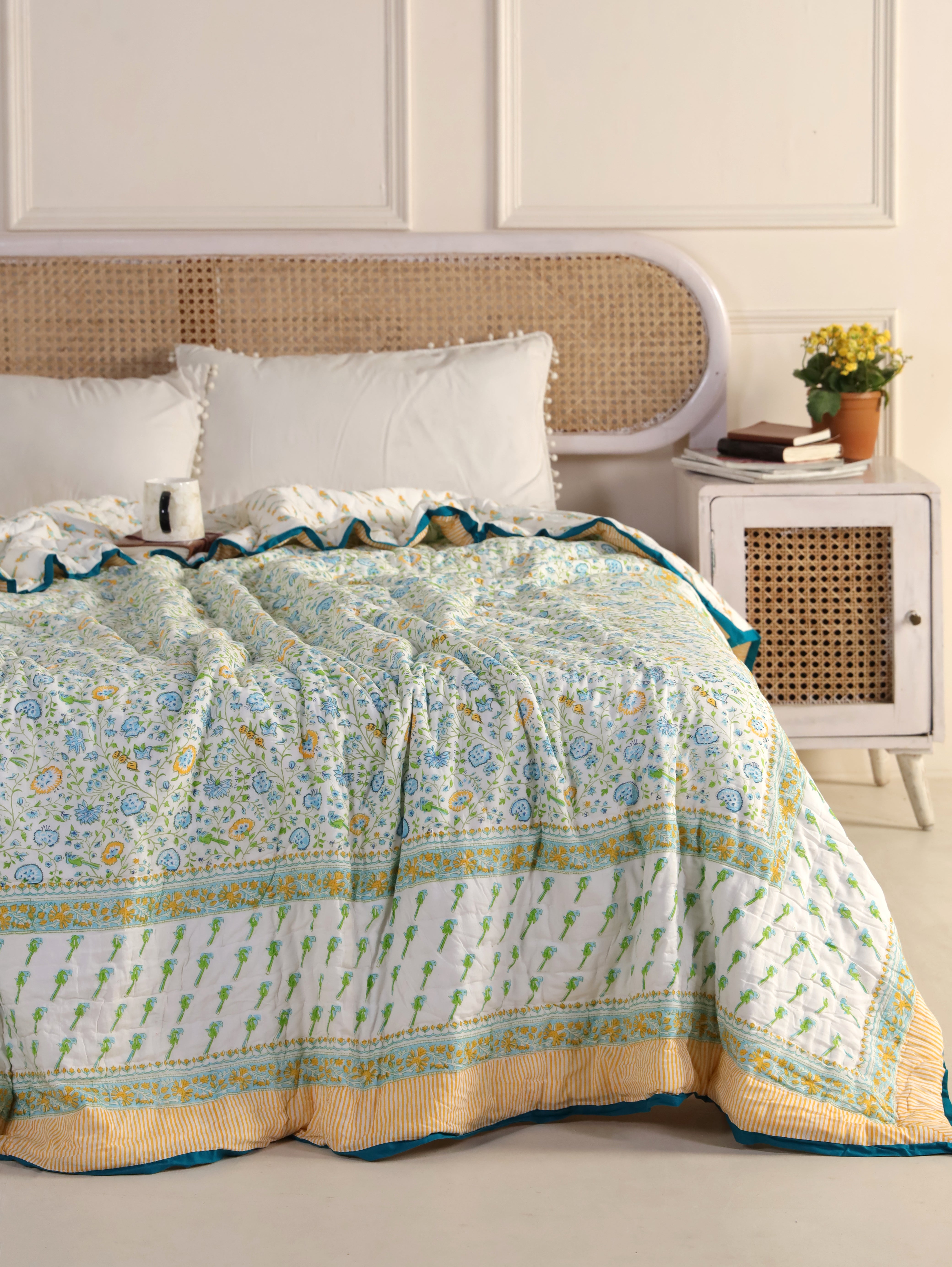 Humming Bloom Reversible Quilt