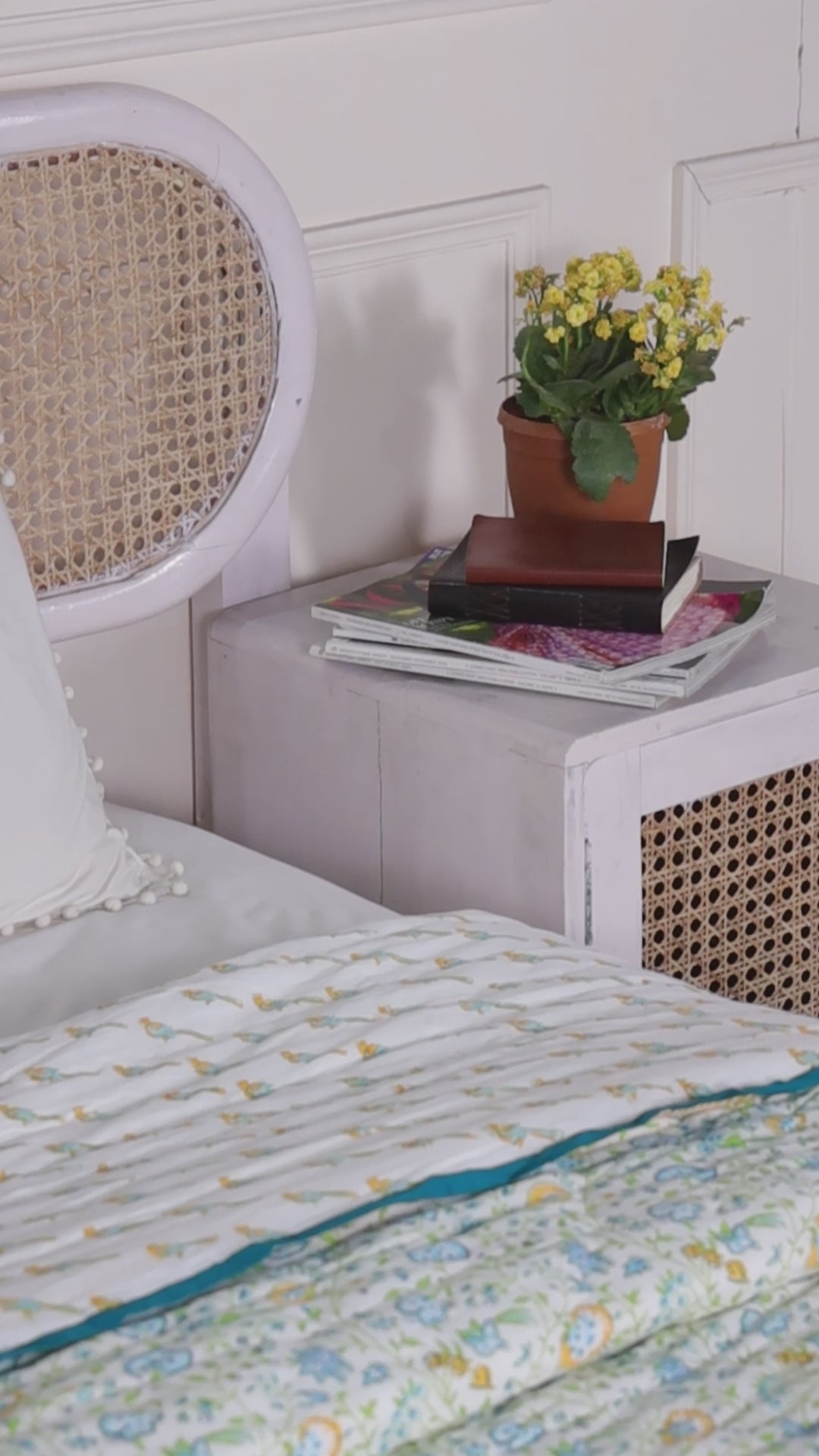 Humming Bloom Reversible Quilt